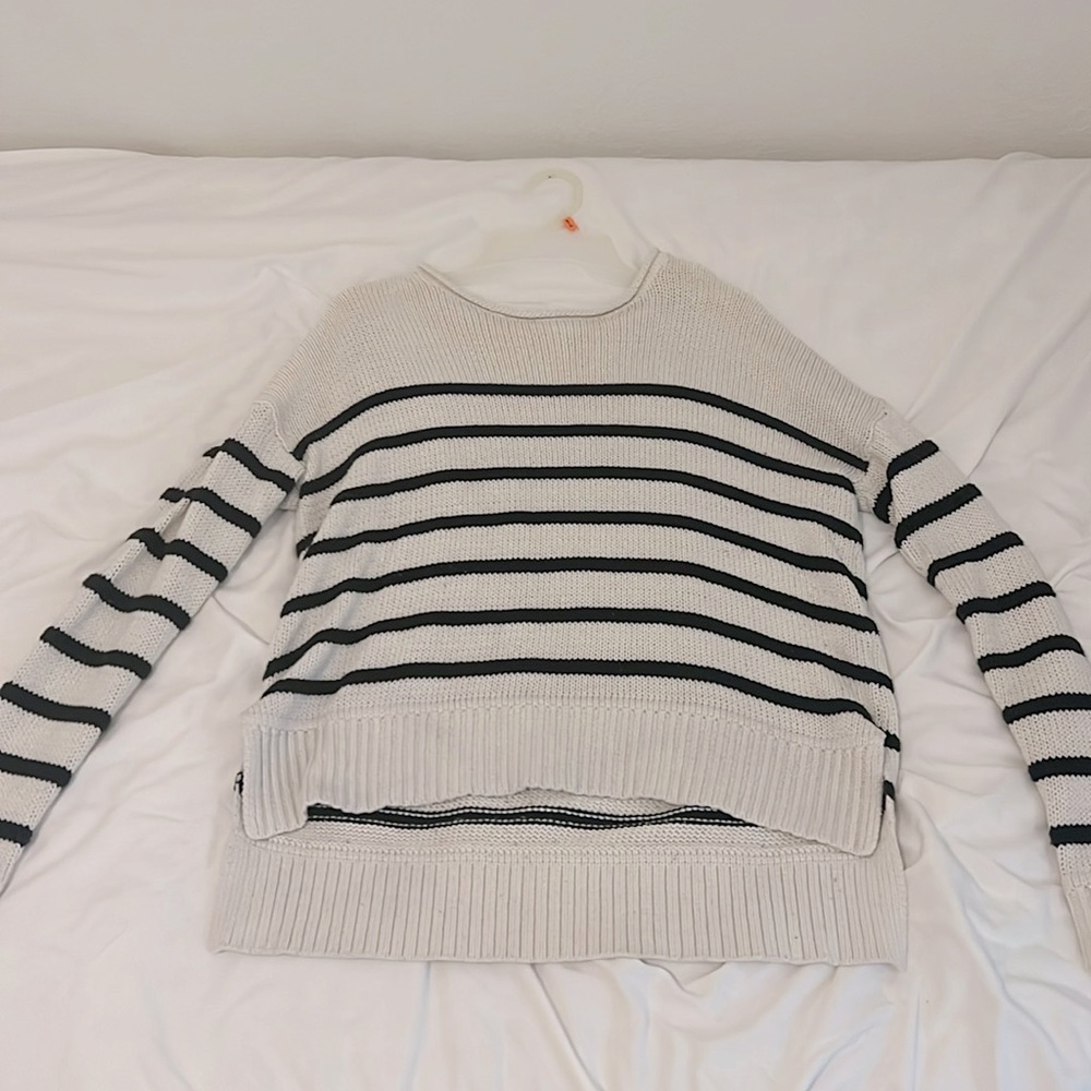 H&M oversized sweater, size S